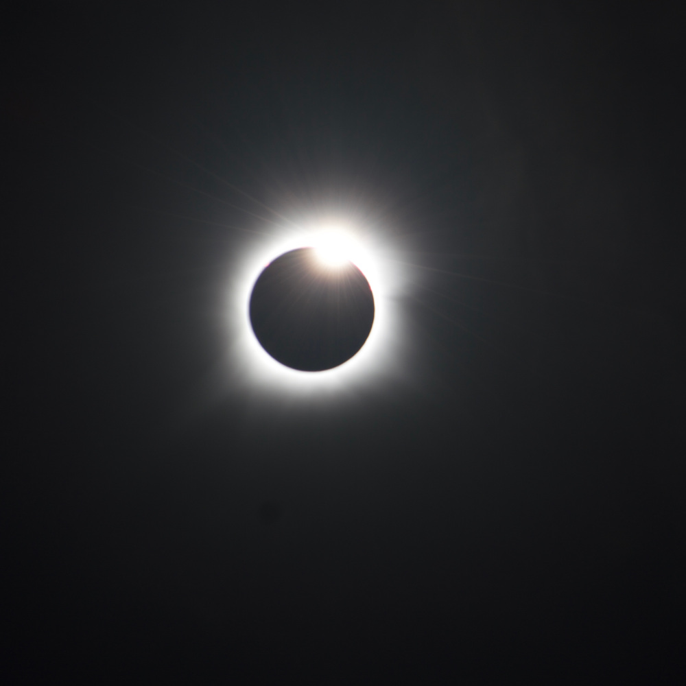 Total_Solar_Eclipse_by_Ken_Mason